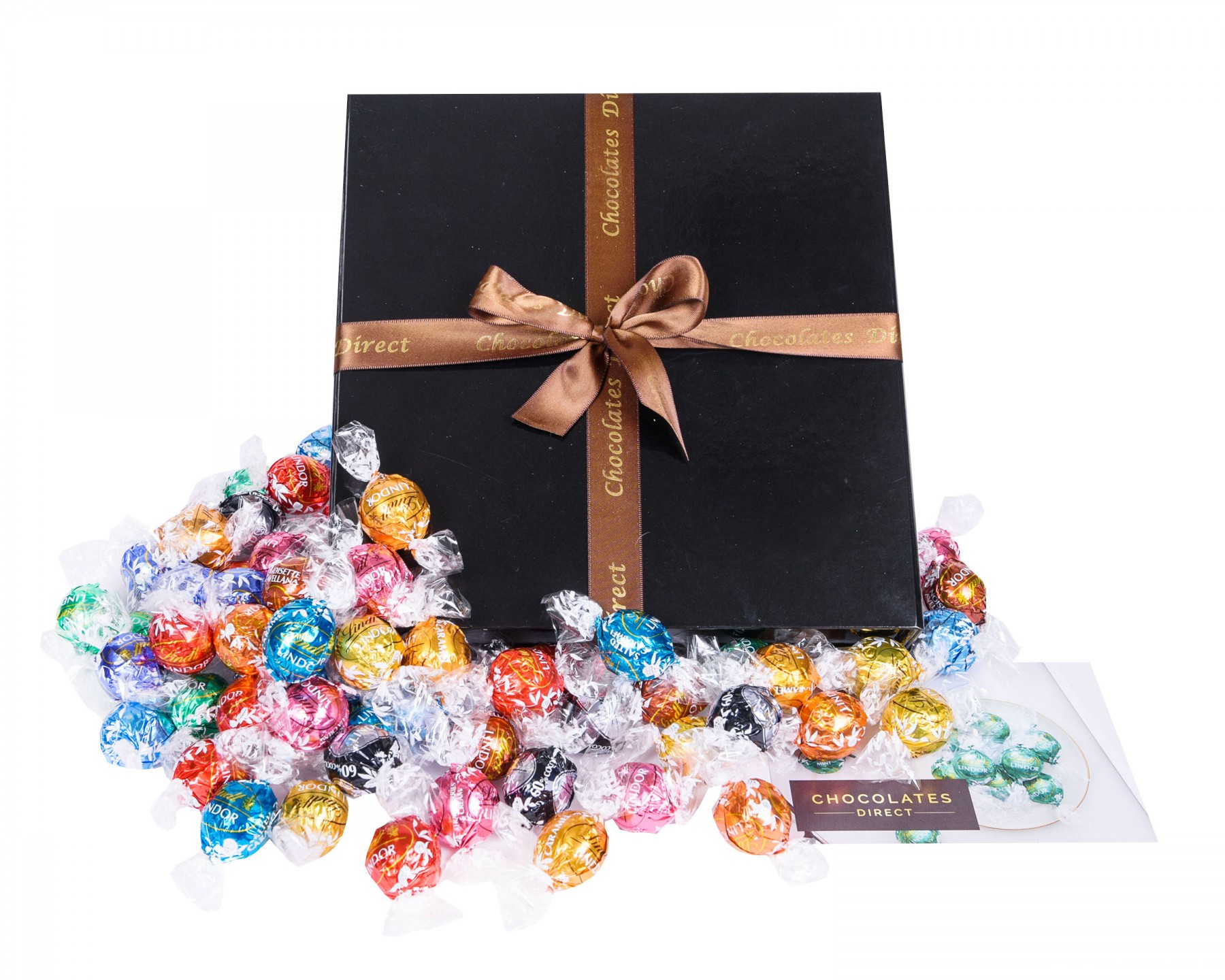 Amazon.com : Lindt LINDOR Assorted Chocolate Truffles 90 Count Easter Candy  Gift Box, Chocolate Candy with Smooth, Melting Truffle Center, 38.4 oz. Box  : Everything Else